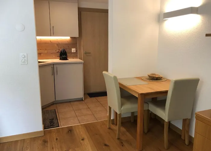 伽利略公寓 公寓 *